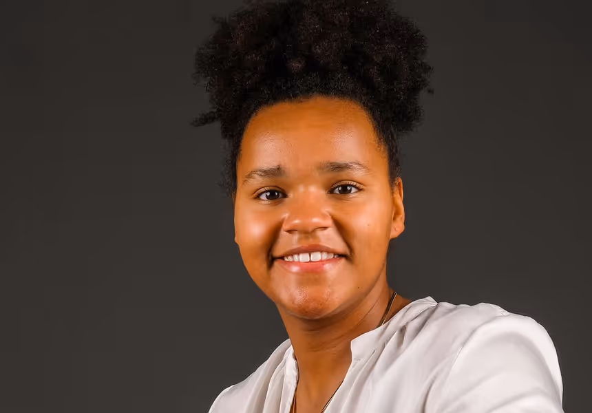 Kim
Okoli